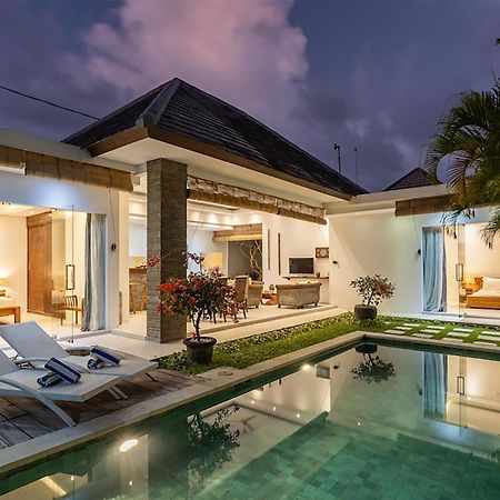 Villa Lotus By Optimum Bali Villas Seminyak  Exterior photo
