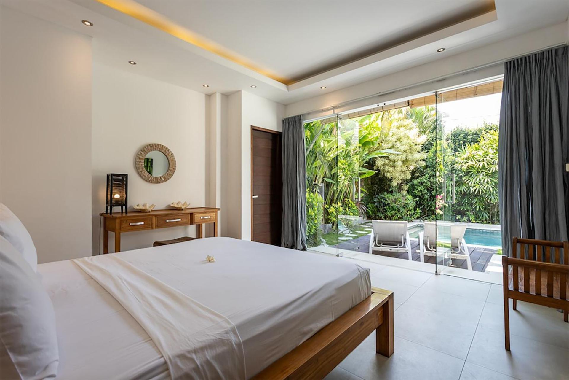 Villa Lotus By Optimum Bali Villas Seminyak  Exterior photo