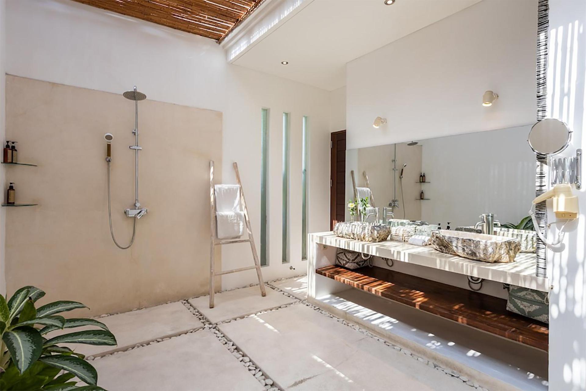 Villa Lotus By Optimum Bali Villas Seminyak  Exterior photo