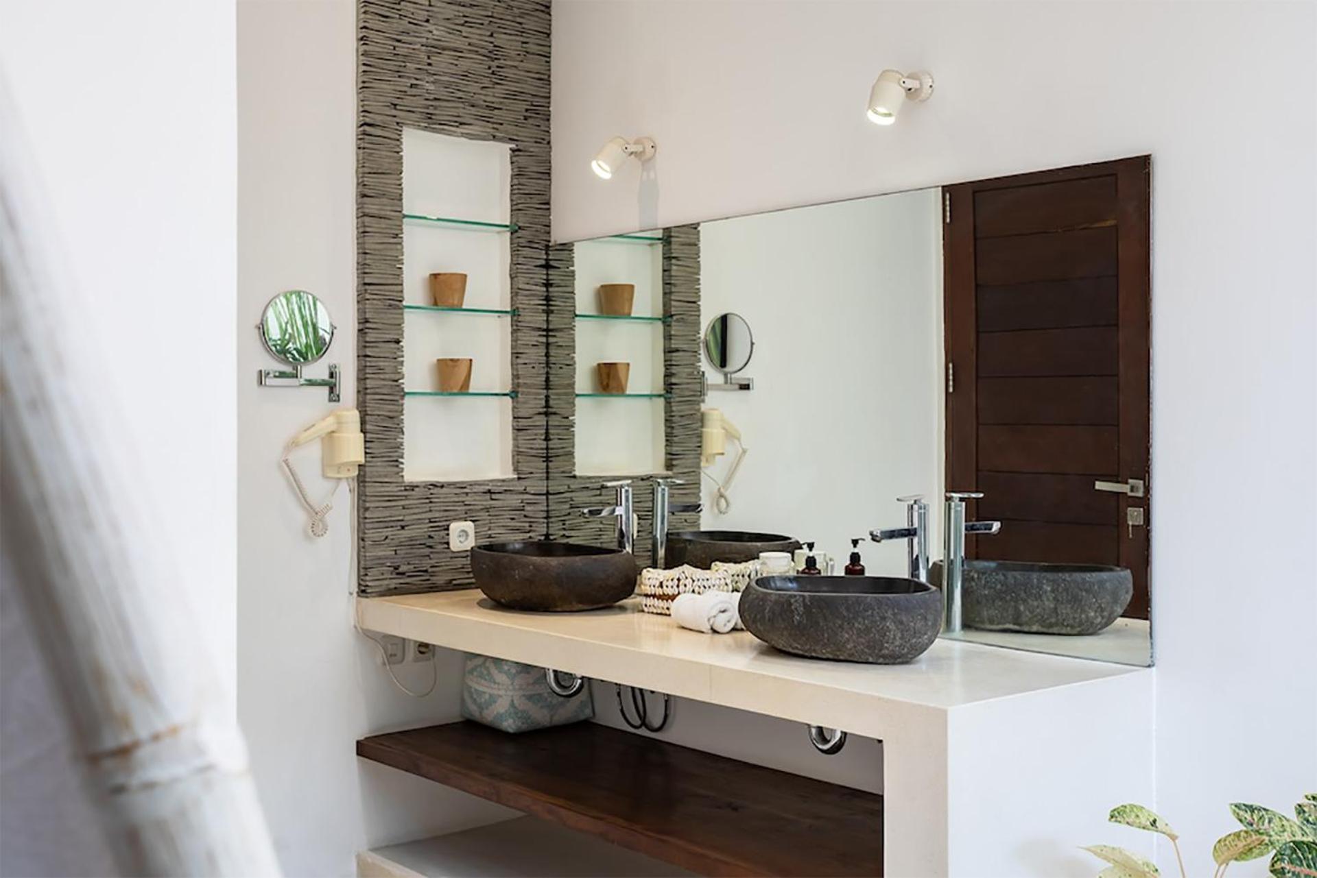 Villa Lotus By Optimum Bali Villas Seminyak  Exterior photo