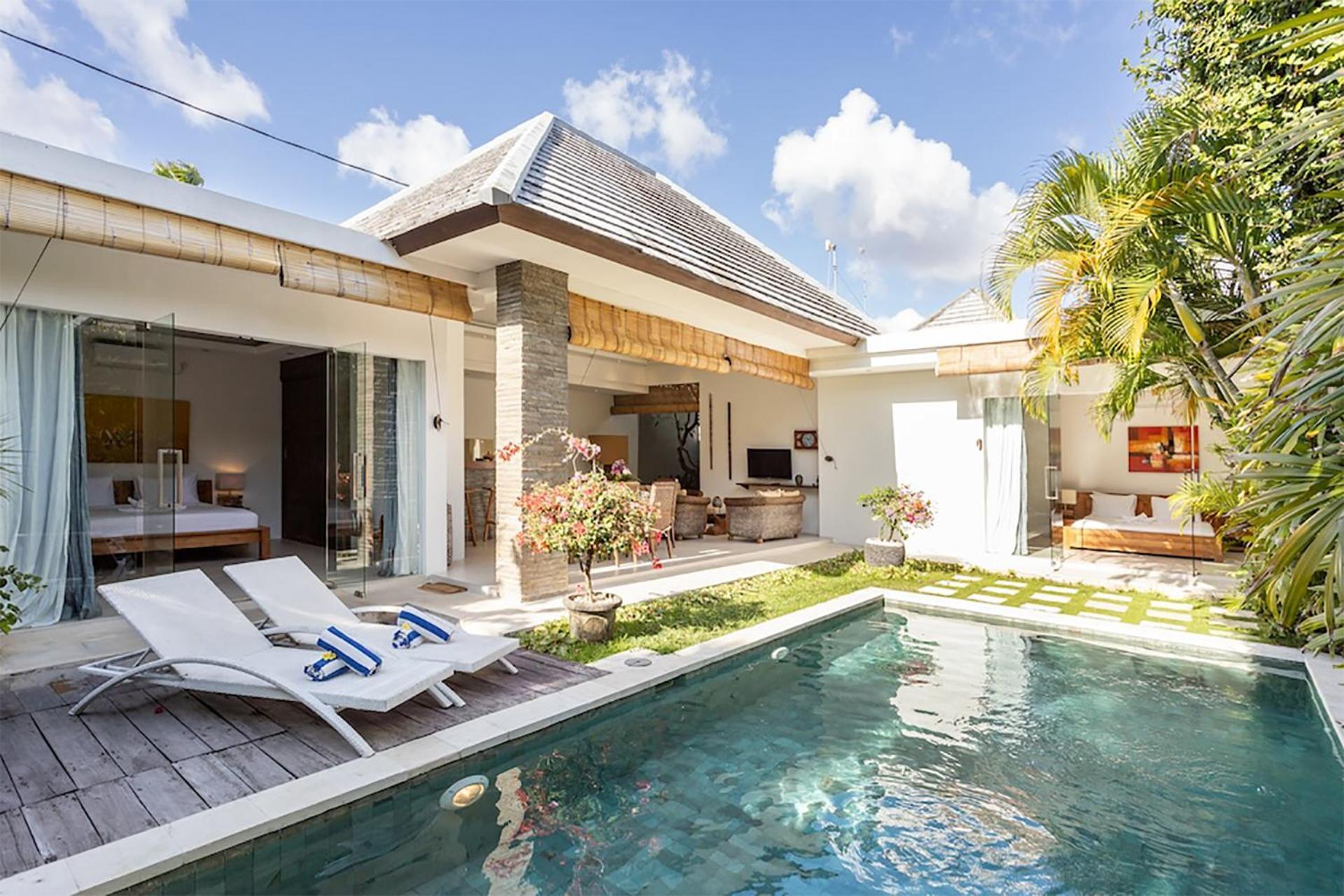 Villa Lotus By Optimum Bali Villas Seminyak  Exterior photo