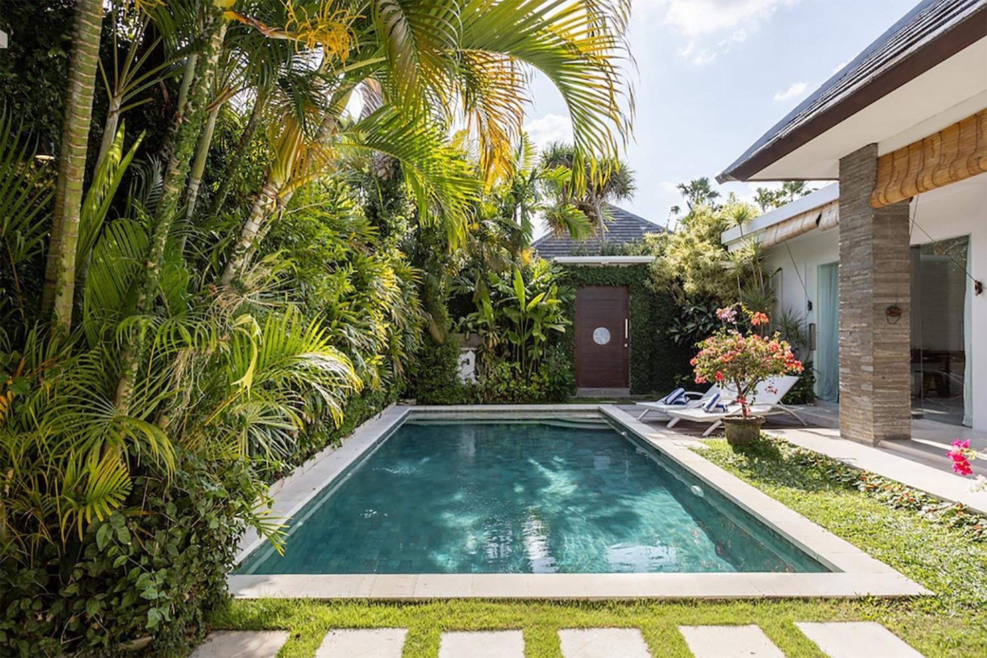 Villa Lotus By Optimum Bali Villas Seminyak  Exterior photo